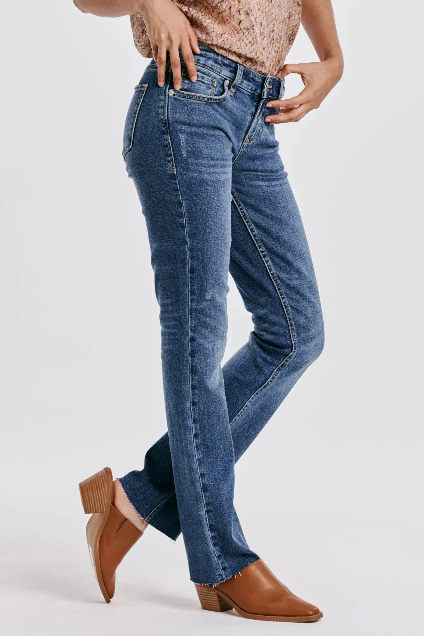 PLAYBACK Mid Rise Slim Straight Jean