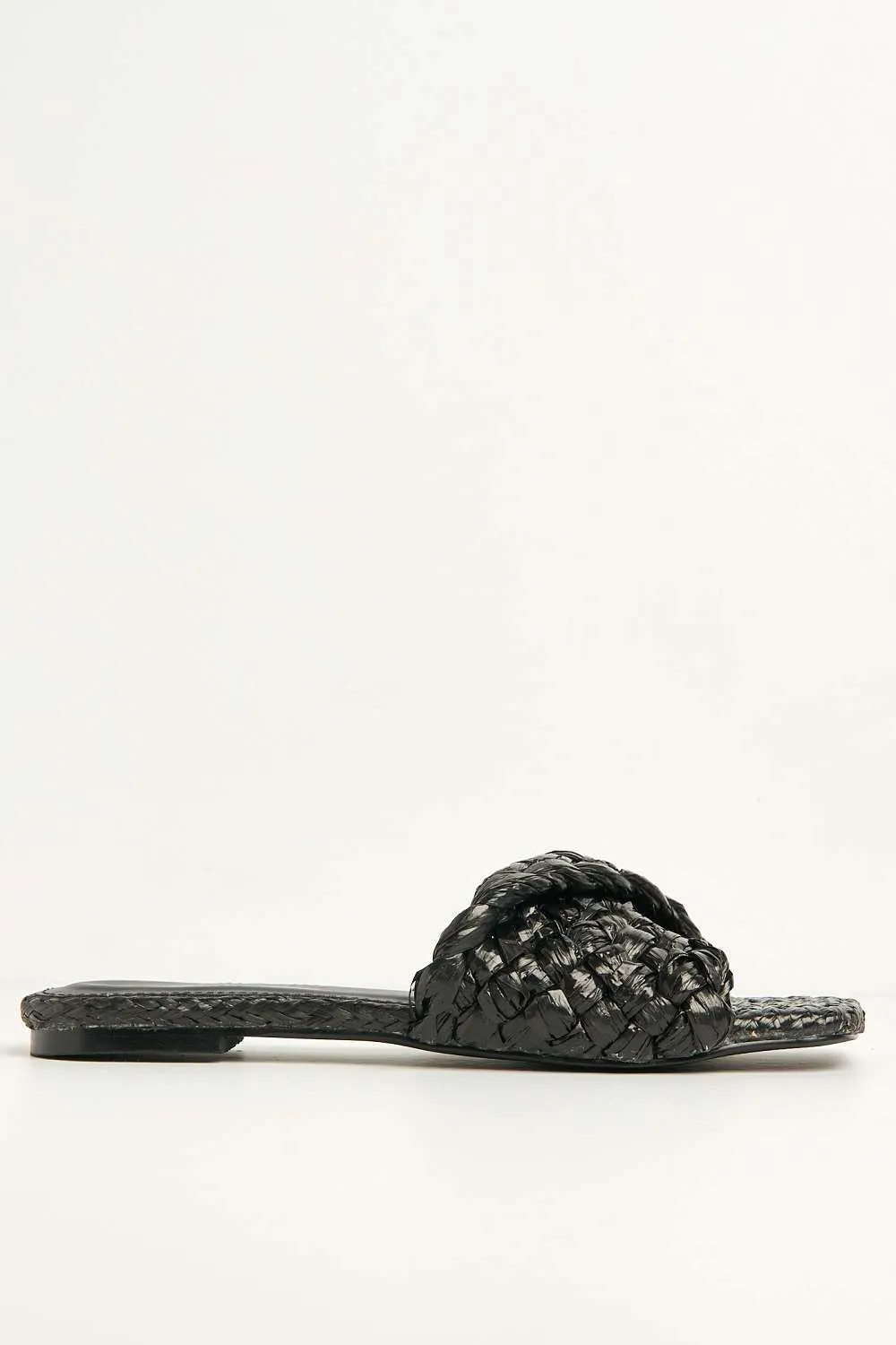 Solya Plaited Raffia Sliders in Black