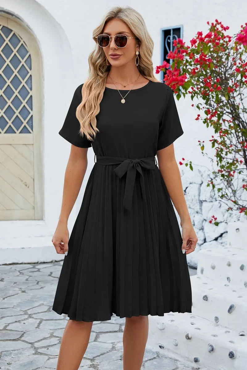 Summer Spell Casual Short Sleeve Midi Pleated Dresses