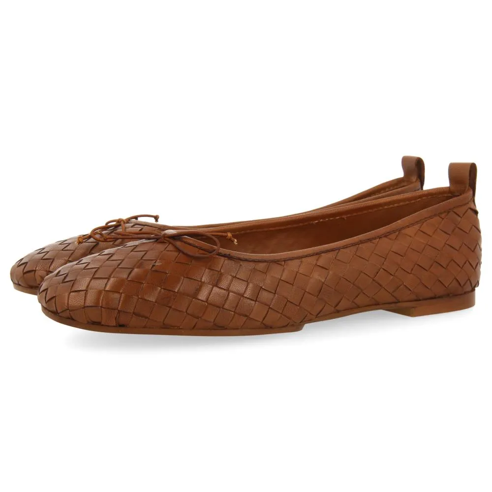 Tan woven leather super soft moccasins ballerinas